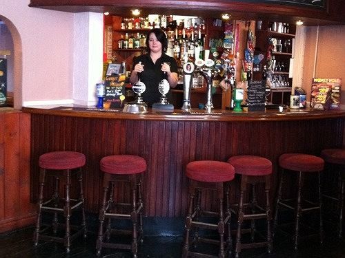 The Victoria Hotel 伯翰姆昂斯 外观 照片